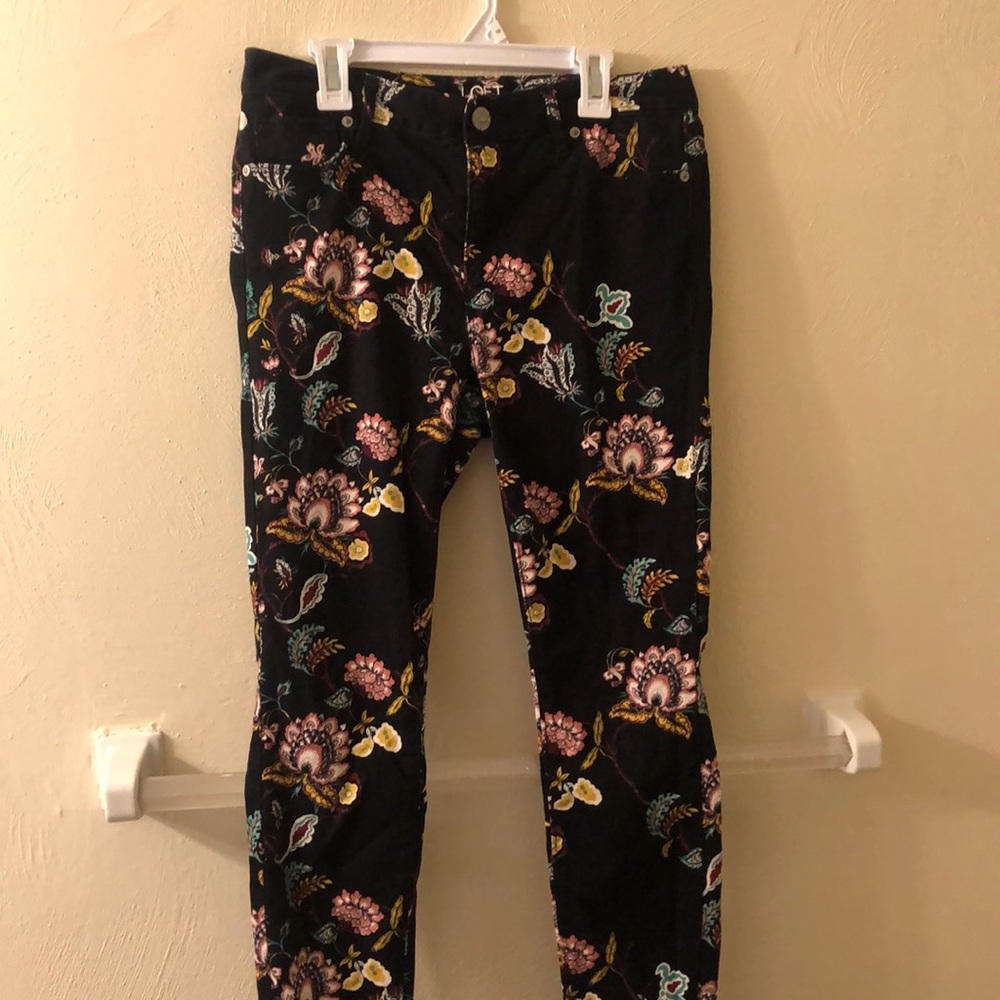 Loft Printed Black Jeggings